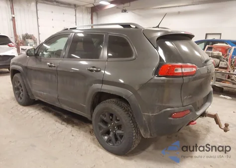2015 Jeep Cherokee Trailhawk z USA, uszkodzony, nr VIN 1C4PJMBSXFW525218